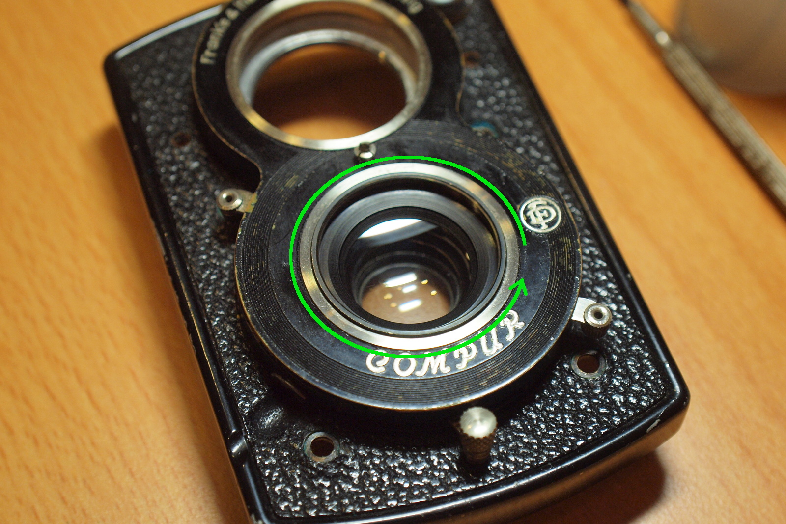middle lens removal